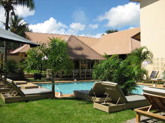 Coconut Palms Resort