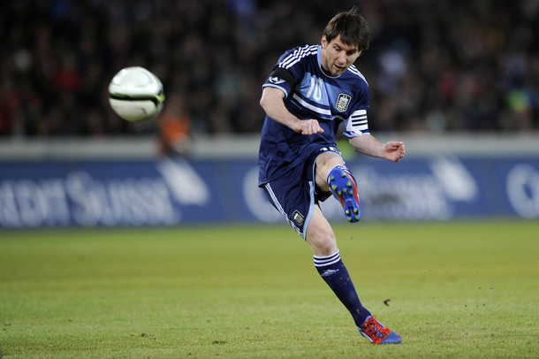 Lionel Messi Argentina Wallpaper 2012